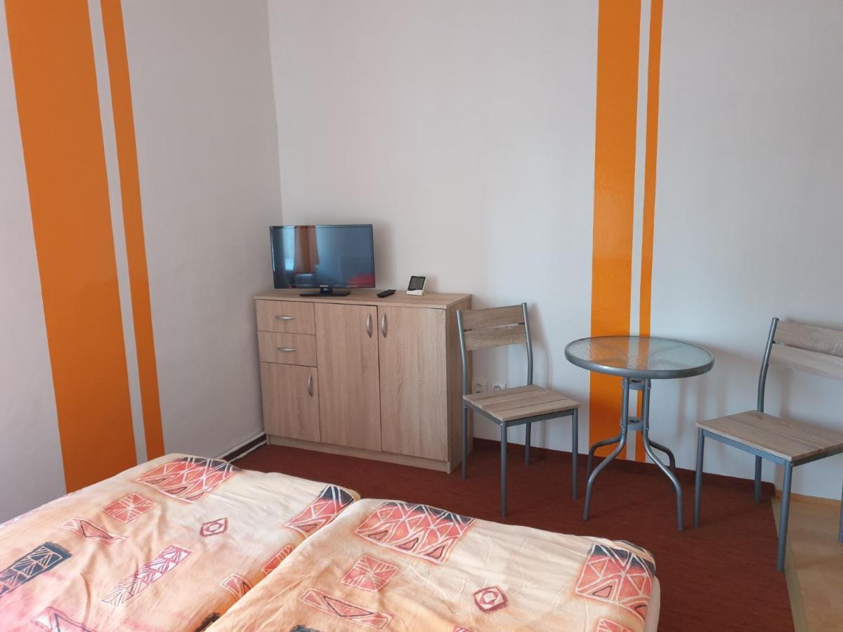 Penzion A Hospudka U Anny Nové Sedlo Exterior foto