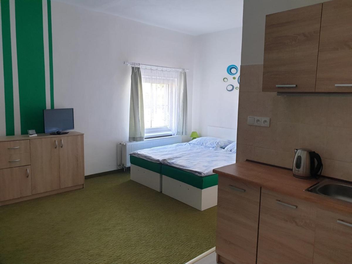 Penzion A Hospudka U Anny Nové Sedlo Exterior foto